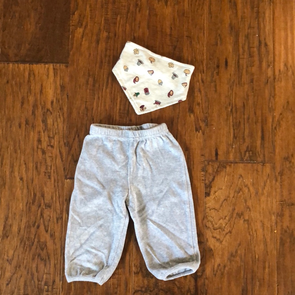 Thanksgiving Bib and Pair of Pants